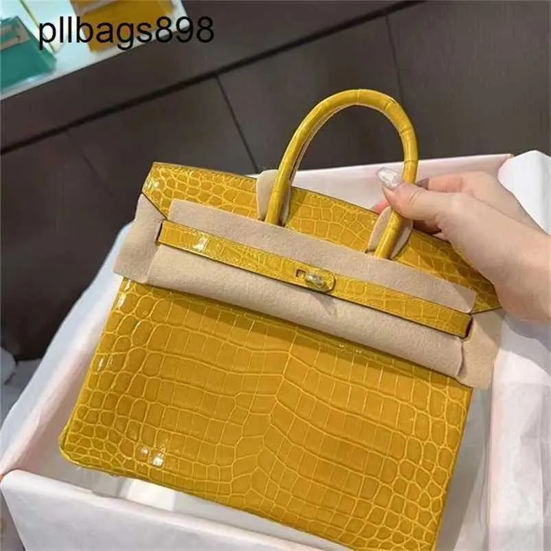 Women BrKns Handtasche Echtes Leder 7A Handswen Hochlicht Krokodilhaut 25 cm Luxus Goldknopf handgepackt