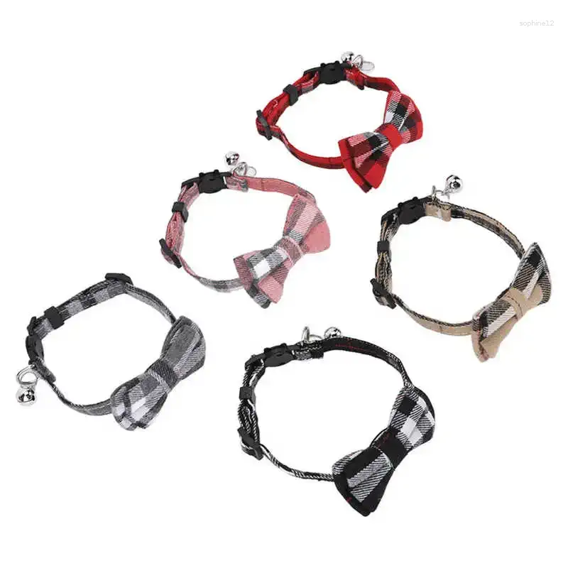 Appareils à chiens Aquarement à nœud papillon Couleur Skin Friendly Safe Backle Plaid Pet Collar Coup mignon élégant avec cloche pour la fête chat quotidiennement