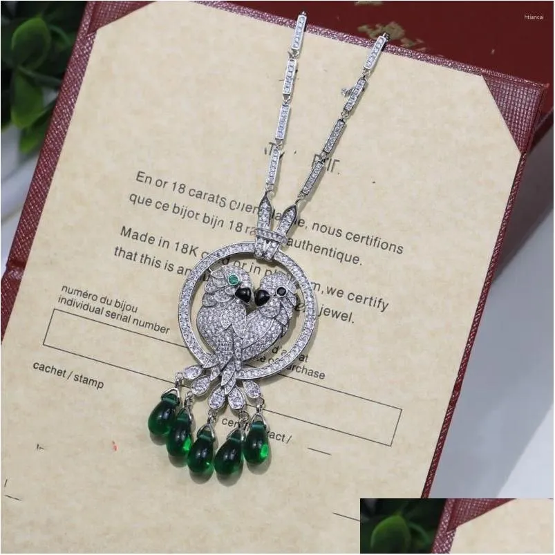 Pendant Necklaces European And American Jewelry Double Parrot Necklace Inlaid With Zircon Gold-Plated Fashionable Versatile Water Dr Dh01Z
