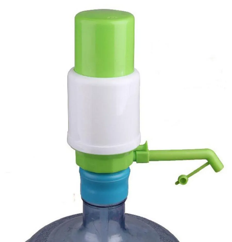 Nuova acqua in bottiglia da 5 galloni che beve la stampa ideale per pressione manuale del rubinetto della pompa per bevanda per acqua 205222533