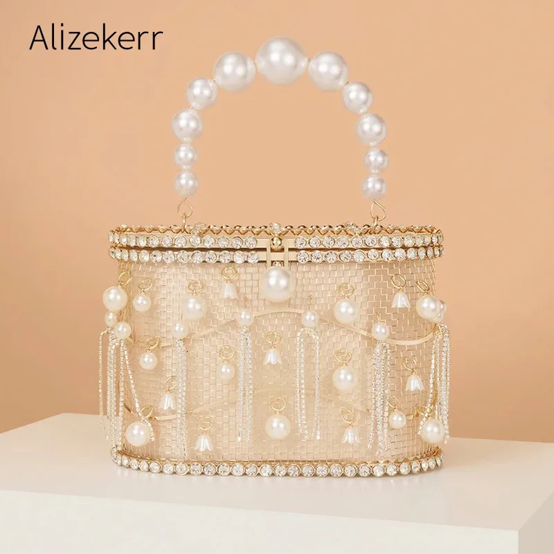 Alizekerr Diamond Tassel Evening Bags Women Gorgeous Unique Hollow Out Pearl Metal Cage Clutch Purses and Handbags Wedding Party 240509