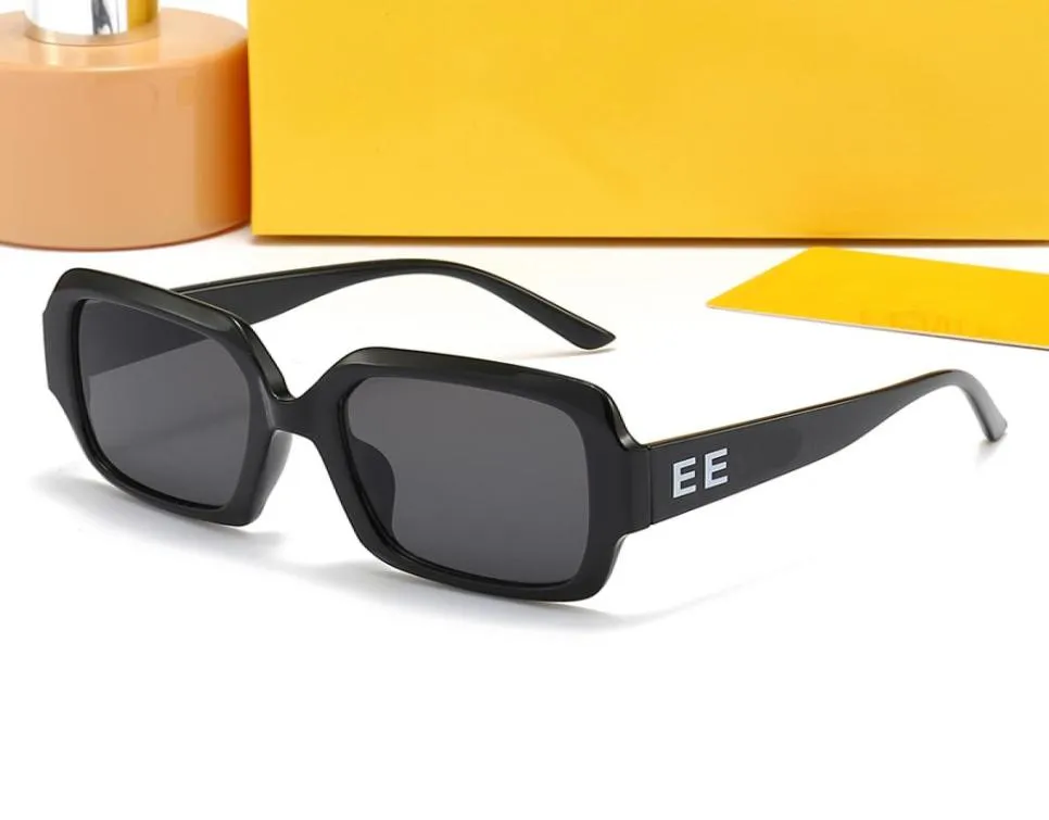 Occhiali da sole polarizzati Donne Designer Designer Occhiali da sole con lettera Summer Cute Eye Adumbral Proteggi occhiali da sole 6 Colori8707170