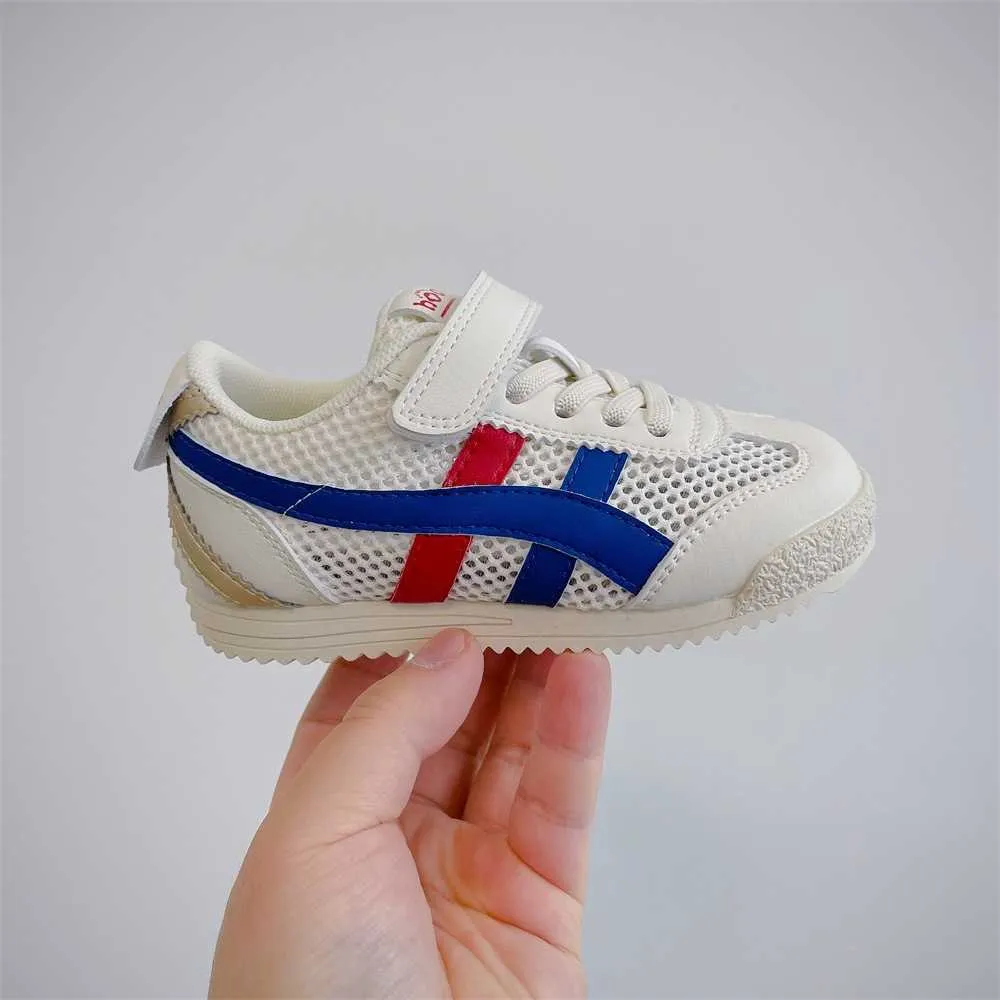 Sneakers Childrens Forrest Gump Shoes 2024 Spring/Summer New Boys Mesh Breathable Sports Girls Soft Sole Anti slip Casual H240510