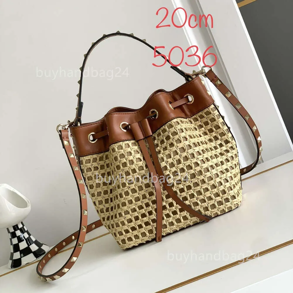 Crossbody Woman Vualentino Bags Bag Designer High Basket Tote Leather Rivet Drawstring Handheld Womens Hollow Bucket Summer 2024 WV38