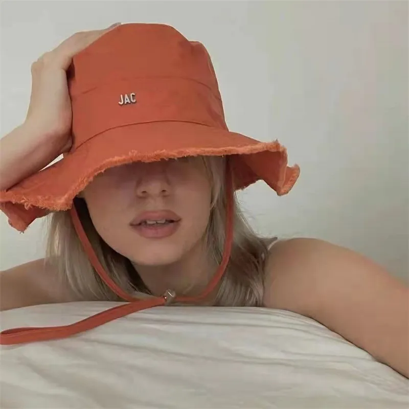 Sombrero de diseño para mujer sombrero de cubo hombre le bob Cap Men Fashion Fashion Chapeau Protección solar Colores sólidos Luxury Beach Hat Style Street Style Popular HJ027 C4