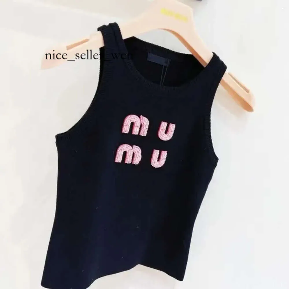 mui mui shirt miv miv shirt Mui Mui Top Woman Designer Vests Tshirts Miui Shirt Summer Tanks Diamond Embroidery T-shirts Printed Tees Tops Short Outwears Street 170