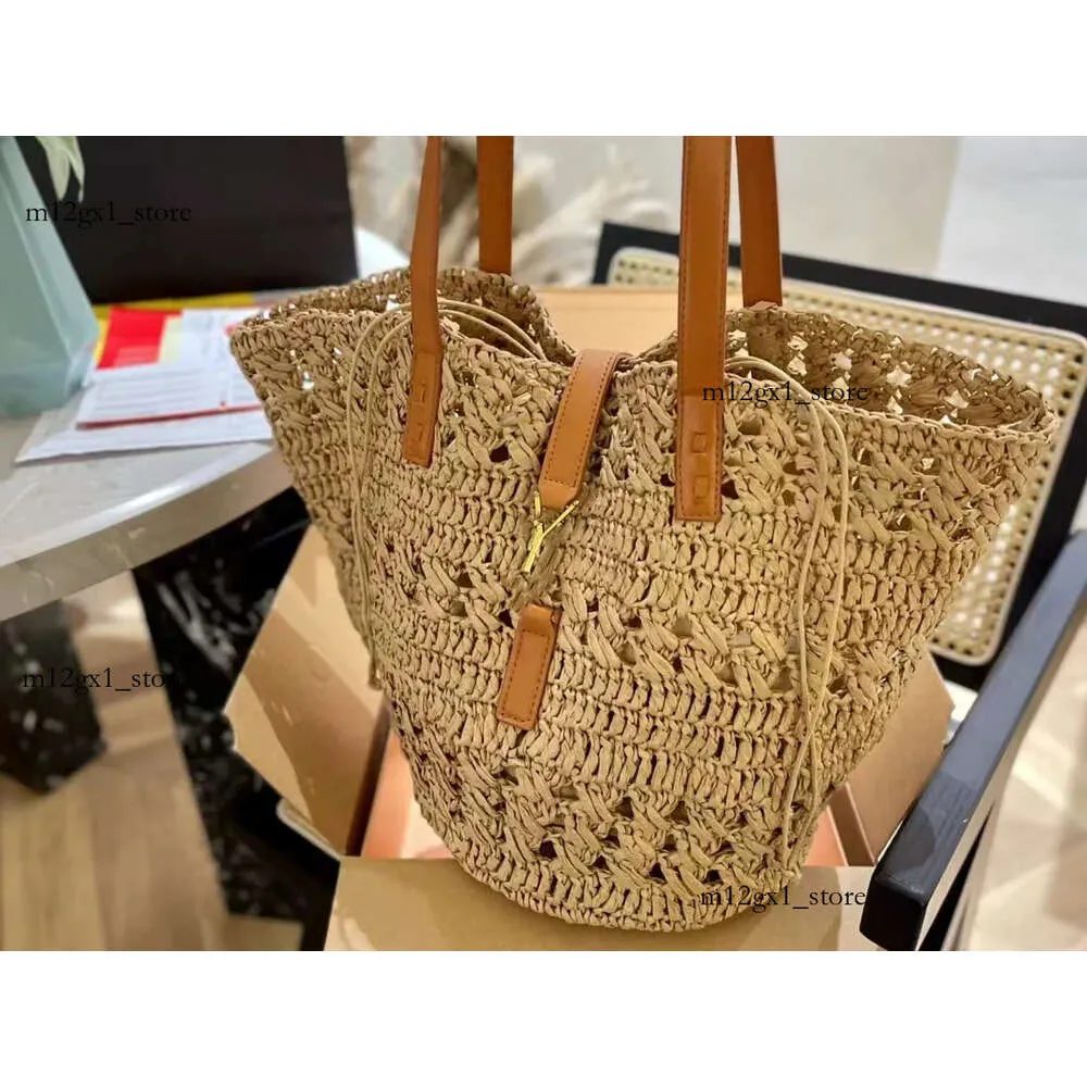 Ysllbag 23ylsy New Beach Bag Rattan Casual Capacidade Totes Designer Wicker Woven Women Bolsa Bolsas Summerbeach Bali Squilhas de palha