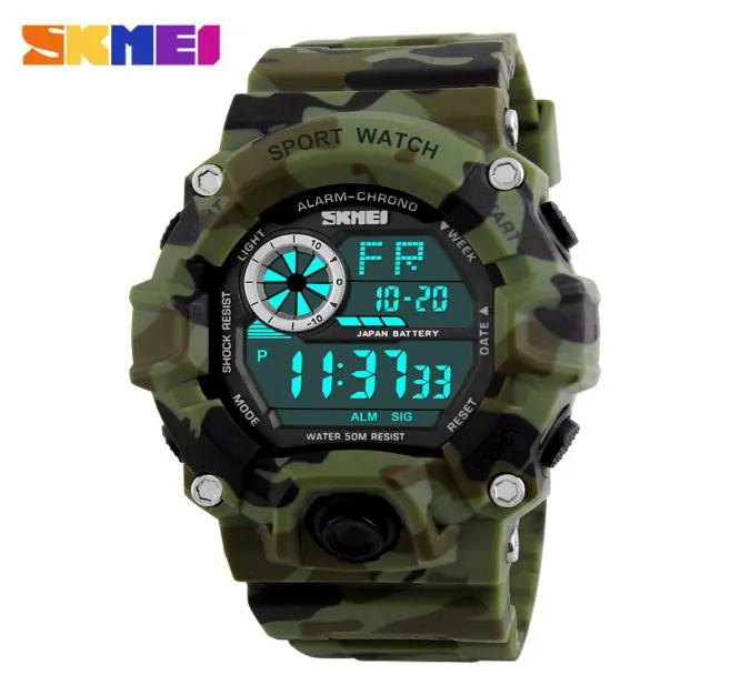 Skmei Fashion ArmyGreen Camo Pu Band Military Sports Watches 1019 50m étanche de sécurité numérique LED AVERTISSEMENT DES CHARDES8743322