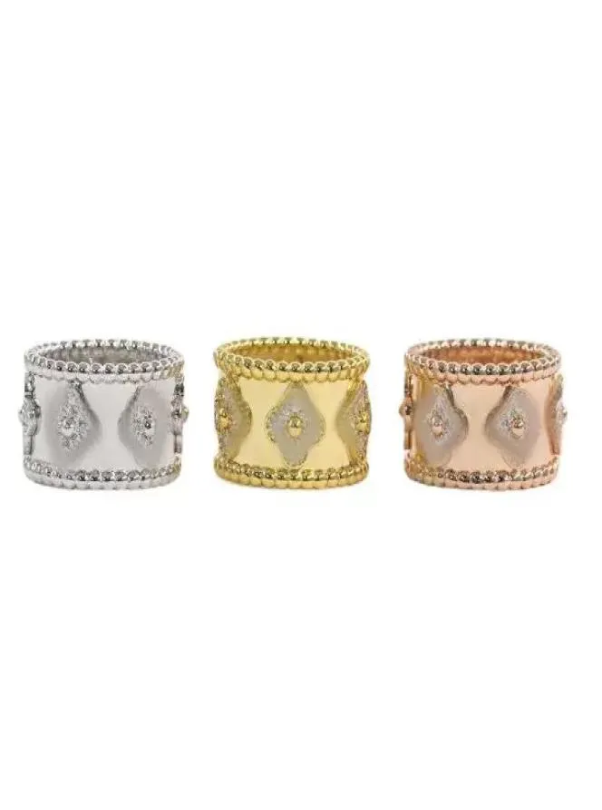 デザイナーの女性ダイヤモンドリング4つのリーフクローバーカレイドスコープトリコラーリングは18Kローズゴールドフルダイヤモンド愛好家ジュエリーを指します5775996