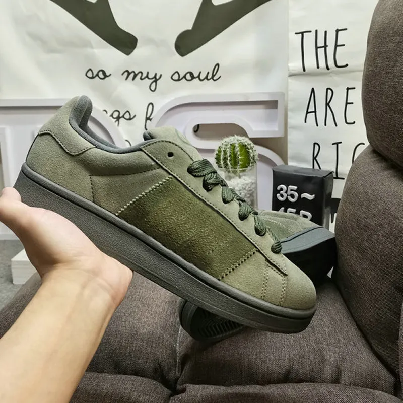 Bulk Designer Sneakers For Men Sale: Platform Sneakers For Men And Women,  Lightweight Outdoor Sports Trainers In Black, White, Gum, Pink, Velvet,  Red, Green, Suede, Blue, And Silver Everyday Shoes For Men