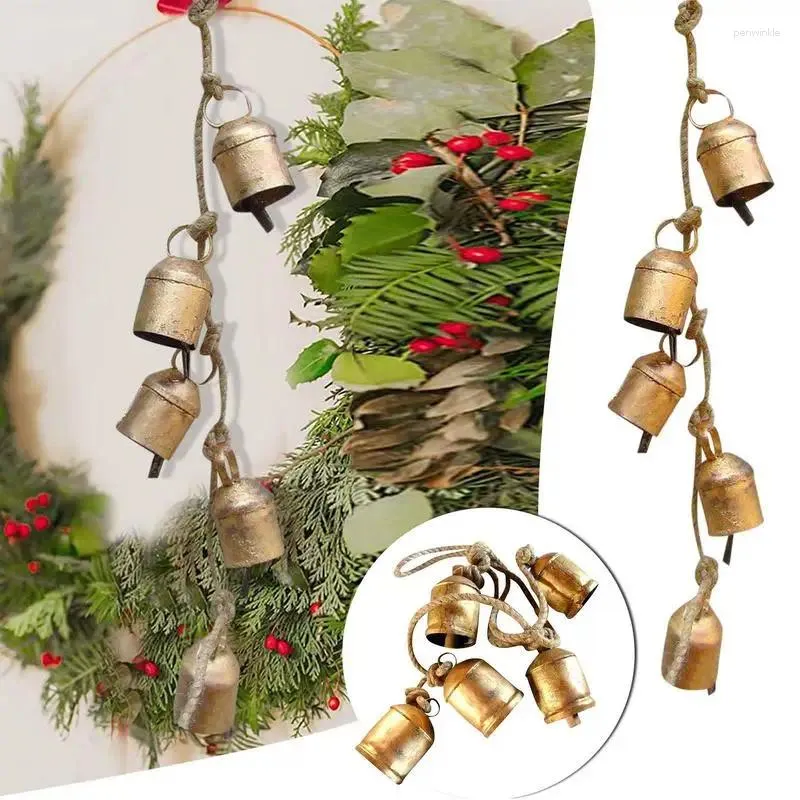 Party Supplies 4/5st Christmas Cow Bells Decoration Shabby Metal Vintage Cowbells väggfönster hängande ornament Dekorationer