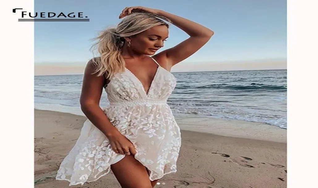 Robes décontractées Fuedage Summer White Robe sexy dentelle V Cou Neckless sans manches sans manches Spaghetti Spaghetti Bandage Mini Club Party Vest2466216