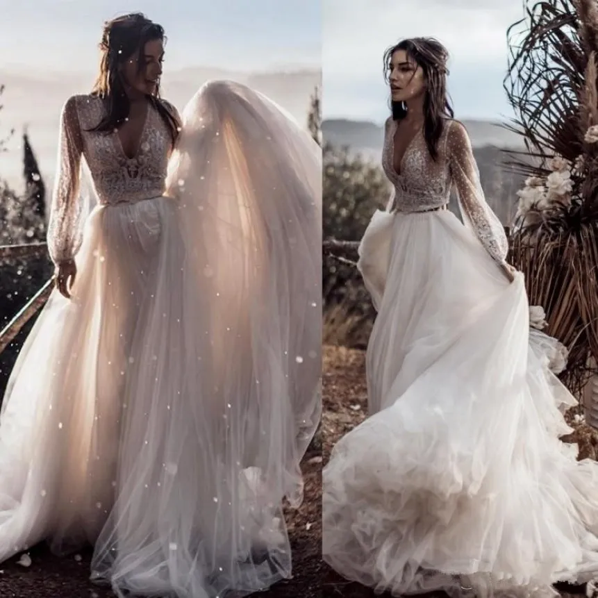 Robes de mariée bohème avec ceinture une ligne deux pièces à manches longues en dentelle appliquée robes de mariée boho balayez le train en tulle plage robe nuptiale 205Z