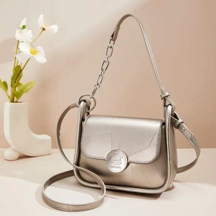 Luxury Designer Handbags For Women Famous Brand White Crossbody Purse With High Quality Materials From Runrunbag 46.64 DHgate.Com