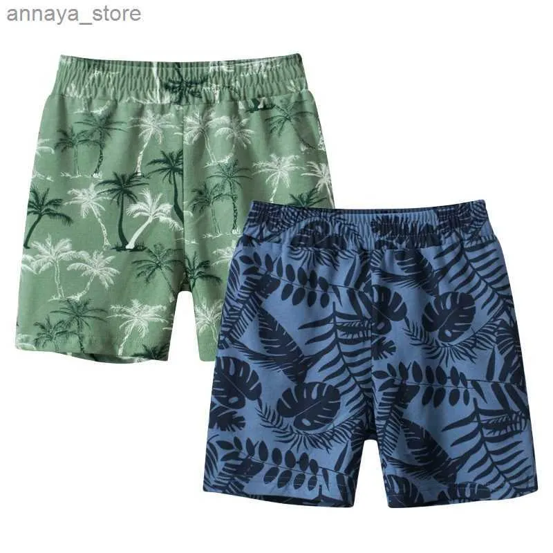 Shorts 2024 Summer Boys New Beach Shorts Coconut Tree Printed Shorts Childrens Clothing Leaf Pattern Elastic Waist Childrens ClothingL2405L2405