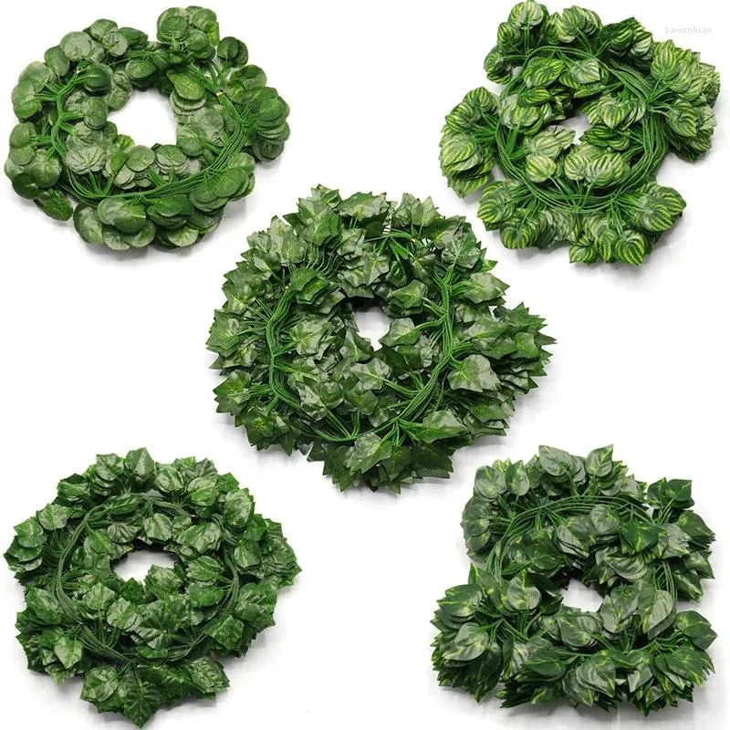 Fleurs décoratives 12 pcs simulées Ivy Vine Feuilles en plastique Décoration de jardin Décoration artificielle Accessoires à feuilles persistantes