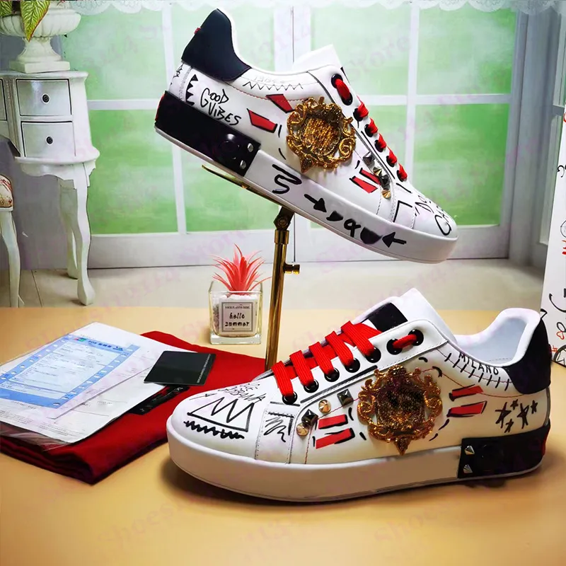 Wholesale Luxury Embroidery Shoes With Box Designer Sneakers At