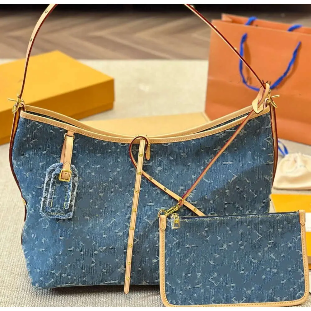 Fashion Denim Designer Jean Shopping Totes Femmes Clutch Toile Bag Sac de plage grande capacité avec porte-cartes Clé Mots Handbag2024