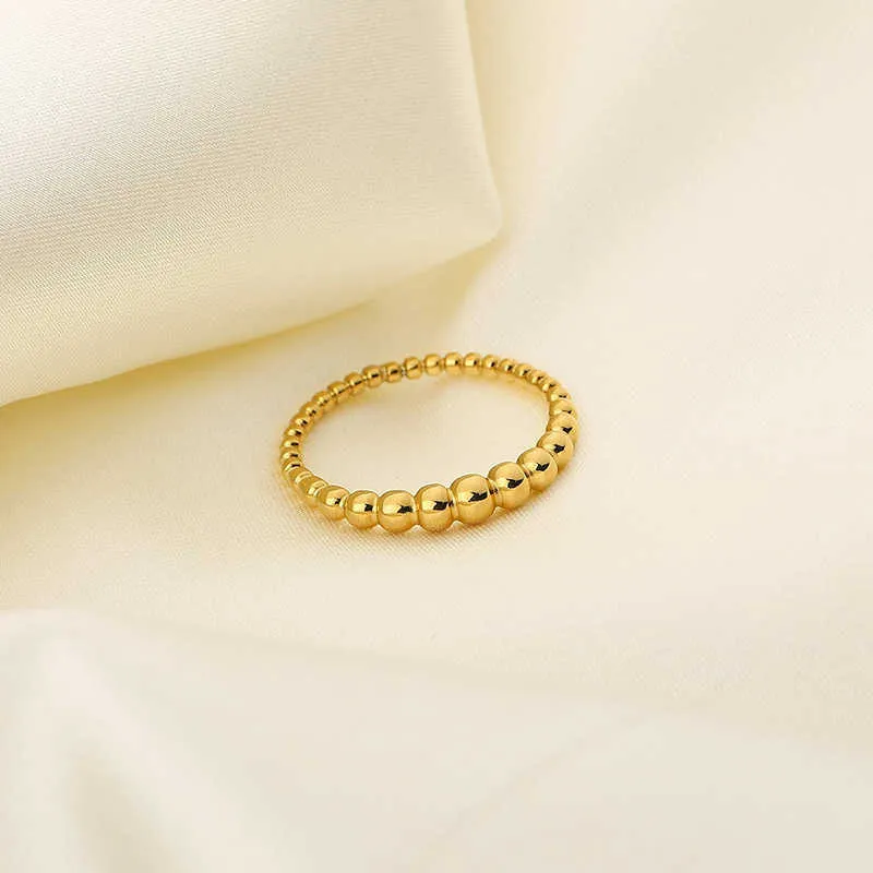 Exklusiver Ring für Paare Nicht-Defrmation Populäres Goldring-Mädchen kreativ vielseitig mit gemeinsamen Vanly