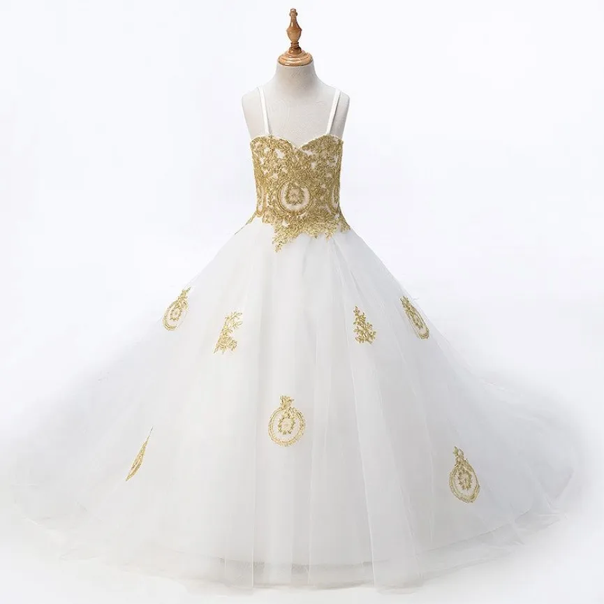 2022 Fashion White with Gold Lace Flower Girls Dresses Princess Designer per Wedding Kids Girls Tulle Ruched con spalline spaghetti Chea 240s