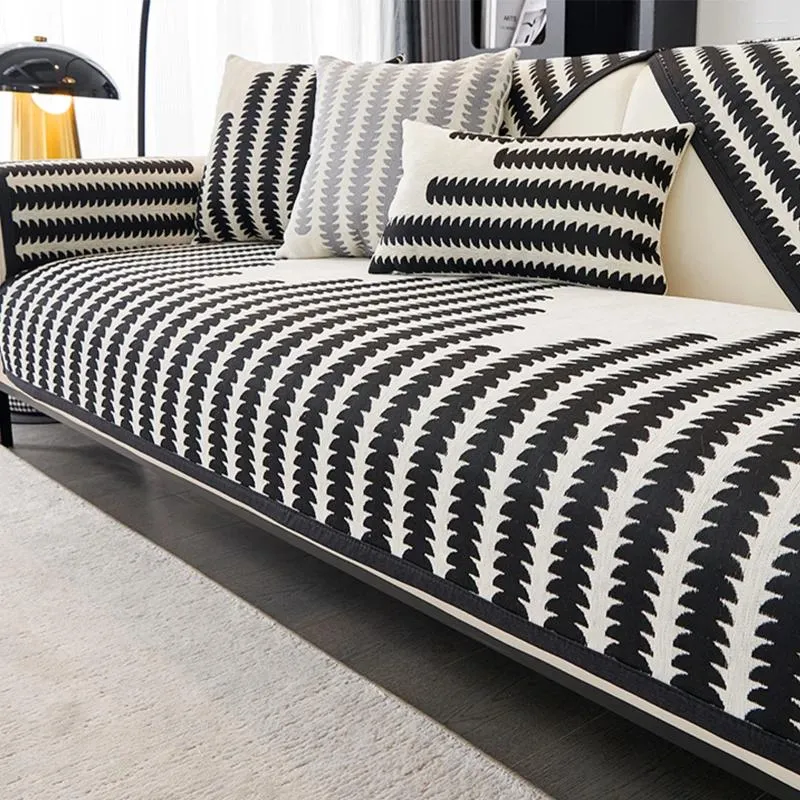 Stoelbedekkingen Chenille Non-Slip Sofa Cover Tarwe Stripe Sofas kussenhanddoek voor woonkamer alle seizoenen Universal Couch Protector