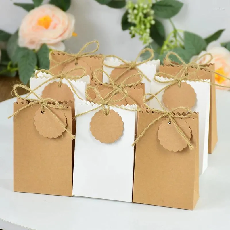 Wrap regalo 10 pezzi sacchetti di carta kraft con etichetta di corda biscotti di caramelle imballaggi di compleanno per matrimoni.
