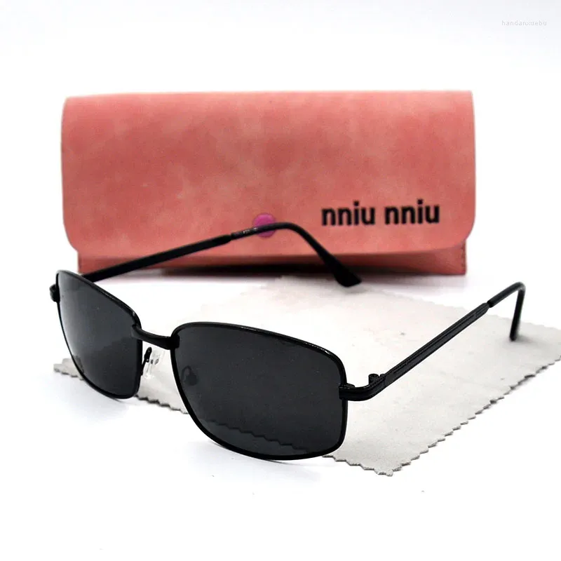 Solglasögon varumärkesdesigner Polariserande Driving Mäns UV -skydd Gländning Skuggning Travel Sun Mirror Fishing