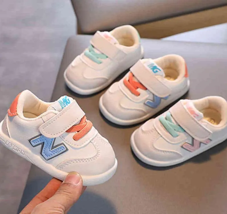 NE W 브랜드 디자이너 소년 소녀 첫 워커 유아 어린이 신발 봄과 가을 소프트 바닥 통기성 스포츠 작은 아기 S2584629