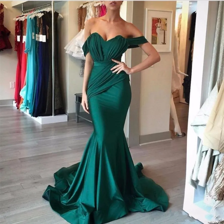 2021 sexy Off Schulter Champagner Meerjungfrau Abendkleider tragen arabisch maßgeschneiderte Emerald Green Sweep Zug Ruch -Promkleider Plus Size Vesti 277o