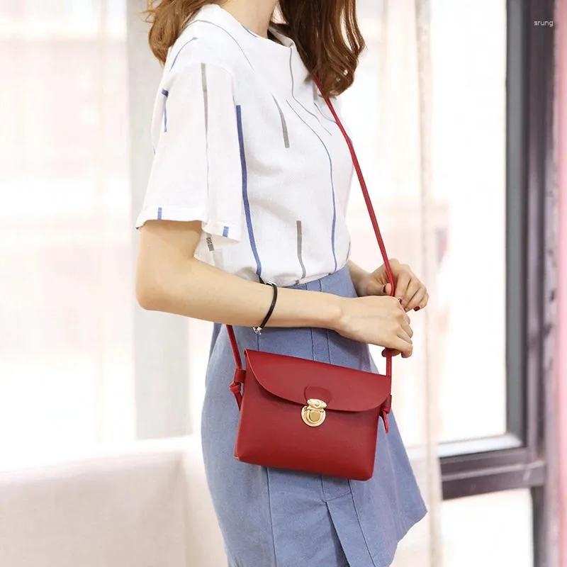 Shoulder Bags Women's Solid Color Bag Messenger With Hardware Lock For Mobile Phone Change Elegant Purse Monedero Mujer