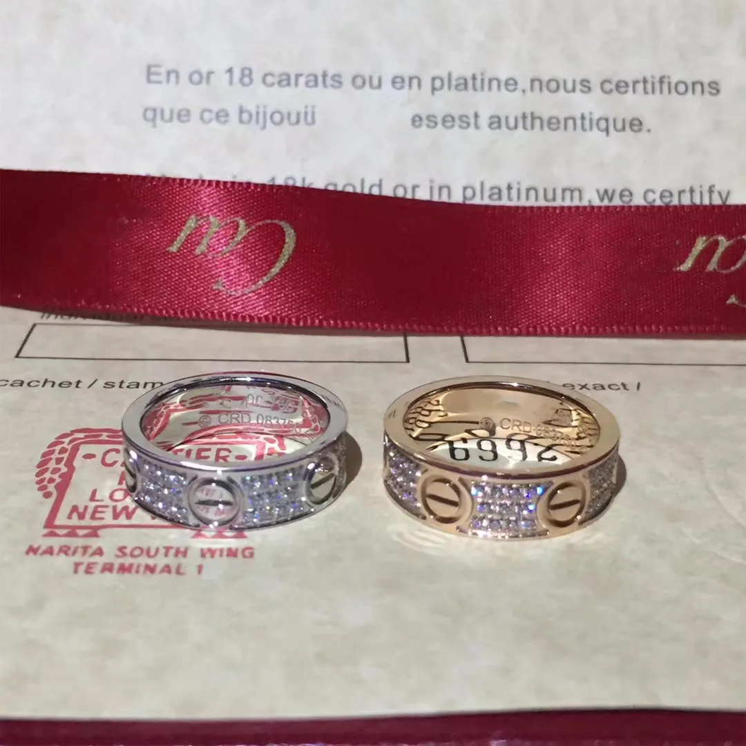 Luxury Love Ring Women's Ring Designer Titanium Steel Men's Ring Wedding and Engagement Gifts in Multiple Sizes