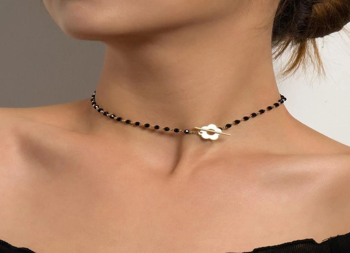 Proste czarne kryształowe koraliki Choker Naszyjnik moda OT klamra Krótki naszyjnik kwiatowy dla kobiet Czech Kobietowa biżuteria Y03099423711