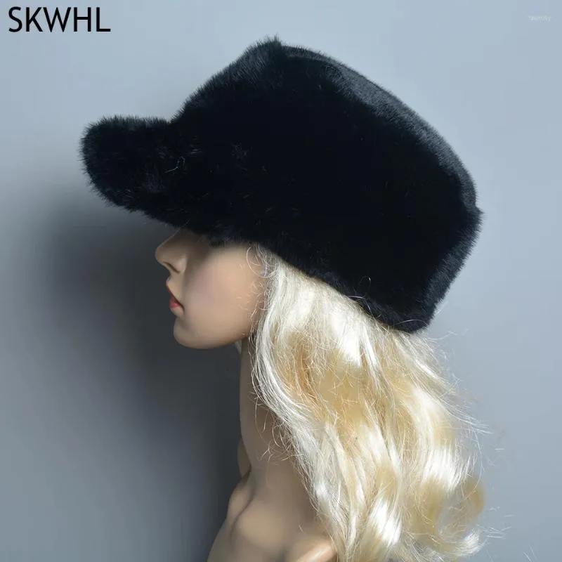 Ball Caps False Berets Elegant Women's Winter Design Fashion Fashion Artificial Hats Tricoted Warm Behies Chapeau