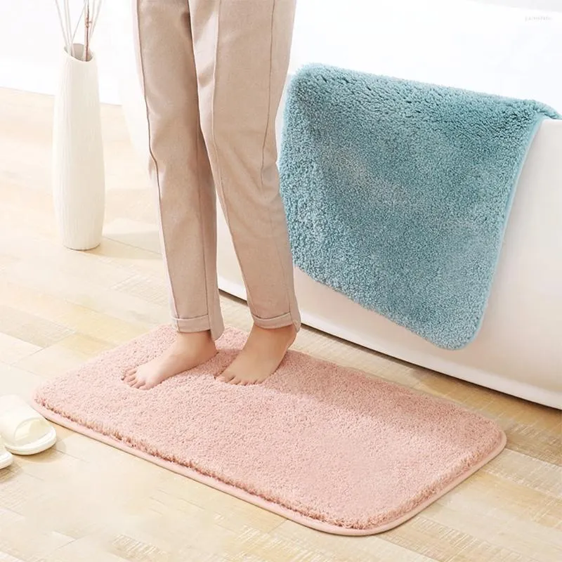 Mattes de bain Polyester Anti-Slip Mat Salle de bain en toute sécurité et sèche avec un tapis superabsorbant doux confortable