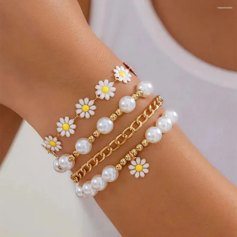 Braccialetti Charm 4/5pcs STAMEL STAR STAMPA PICCOLA BRACELLO DAISY BRACOLO BOHO GIETÀ GIETÀ IMPIRABILE SUPERIO