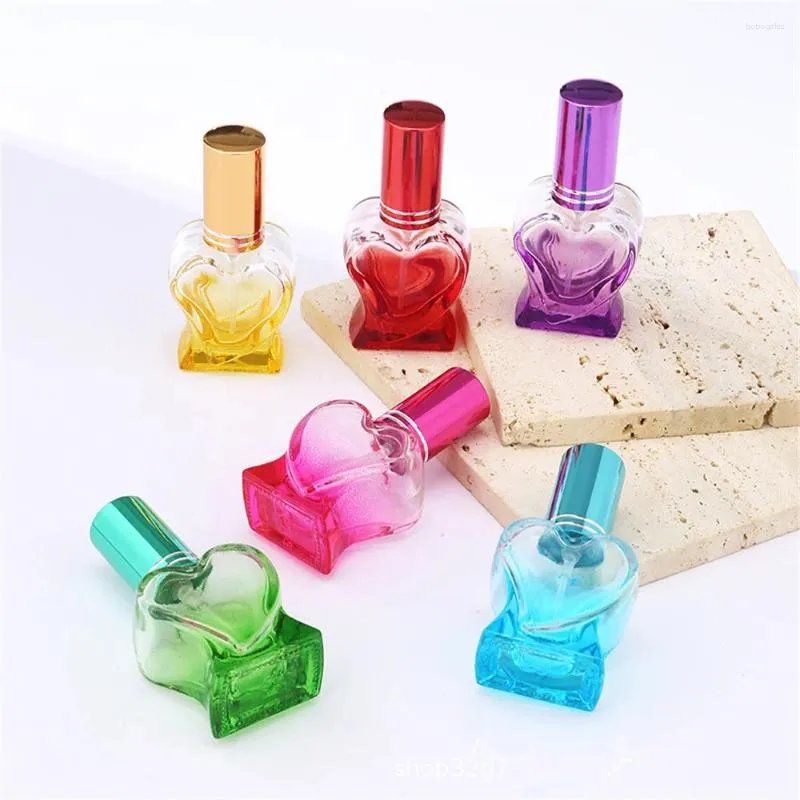 Bouteilles de rangement 10 ml de parfum en forme de coeur bouteille de voyage portable Atomizer en verre pulvérisateur vide emballage de flacon cosmétique