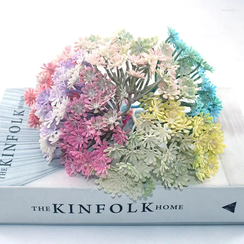 Decorative Flowers 3 Pieces Of Mini Artificial Flower Accessories Plant Wedding Home Wreath Decoration DIY Scrapbook Crafts Christmas