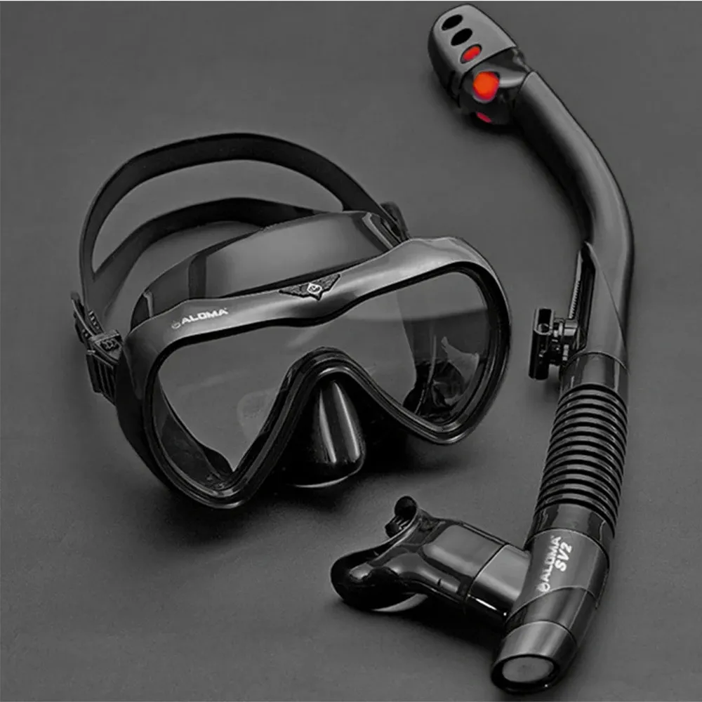 Kit di snorkeling a prova di perdite Anti Fog Swimming Snorkeling Goggles con tubi di snorkeling a secco utilizzati per lo snorkeling 240506