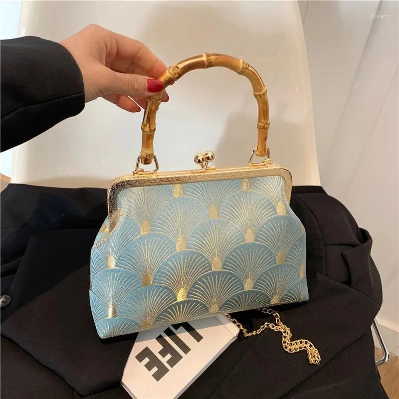 Sacs à bandouliers Chinois Retro Blue Evening Fashion Simple Imprim Shell Claket Metal Handle Handbag Gold Chain Chain Sac pour femmes