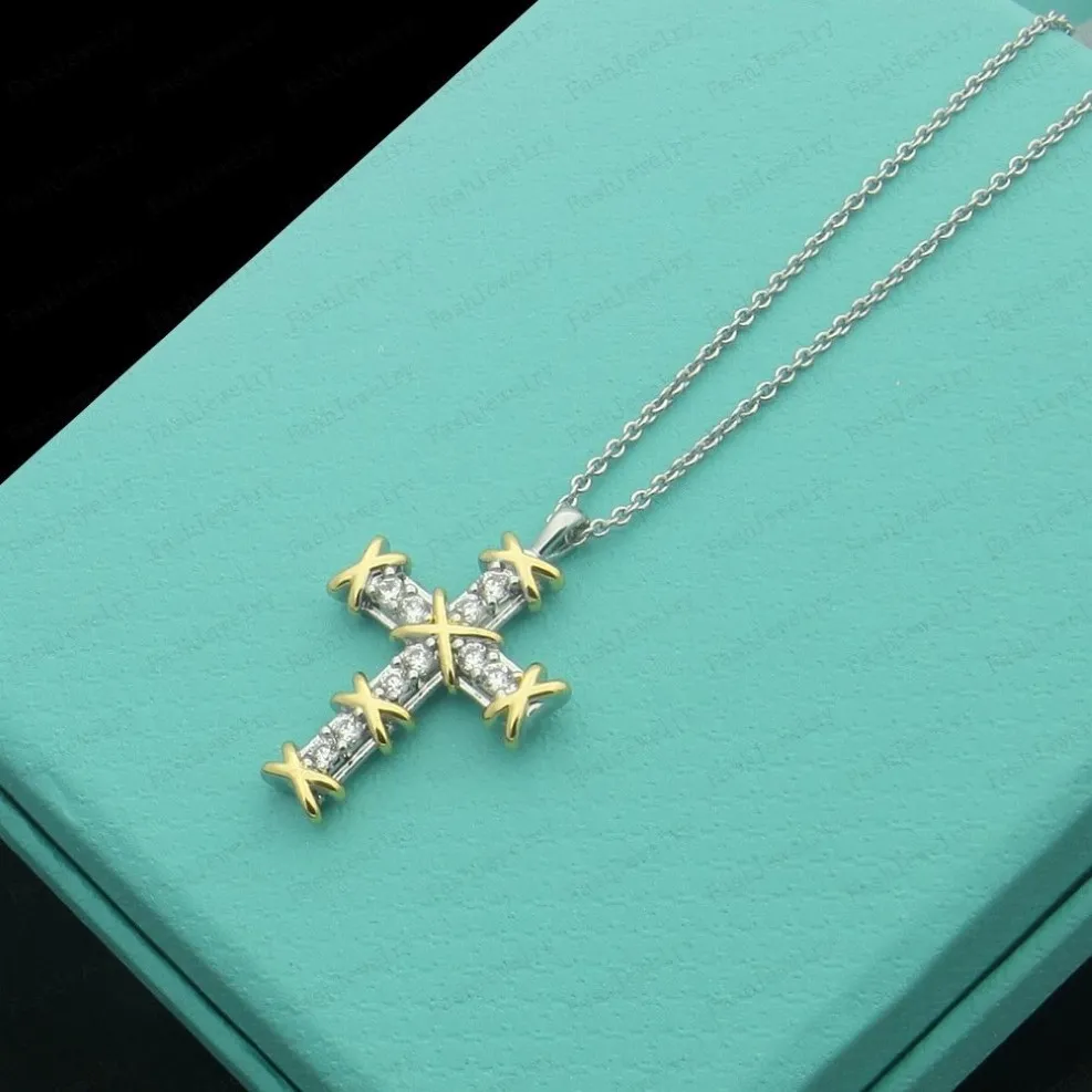 Luksusowy projektant Gold Cross Full Diamond Necklace Modelowanie Oryginalna moda Klasyczna bransoletka damska biżuteria z pudełkiem 1581