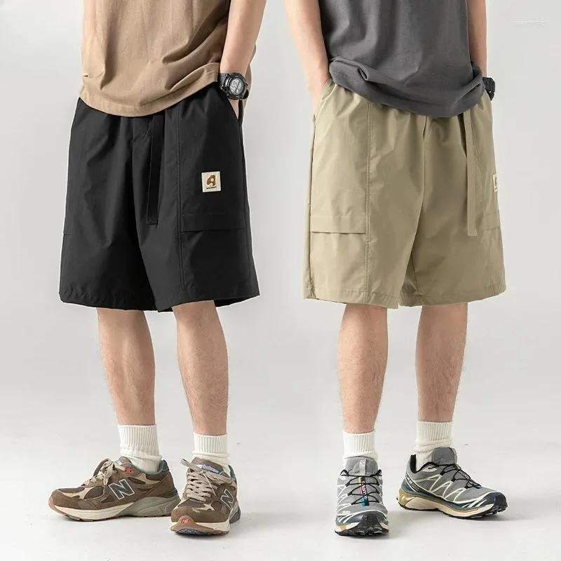 Мужские брюки Пережмите ремень грузовые шорты винтажные дни свободный лист дизайн.