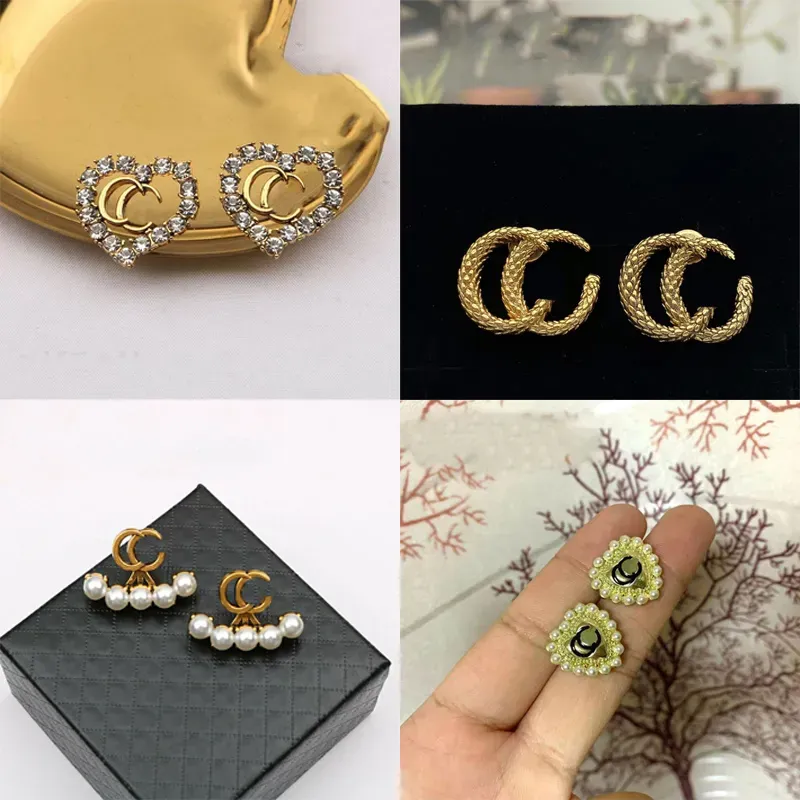 9Style Classic Style Fashion G-Letter Stud Earrings Designer Letter Earring For Women Högkvalitativ smycken Tillbehörig gåvor S925 Silver Needle
