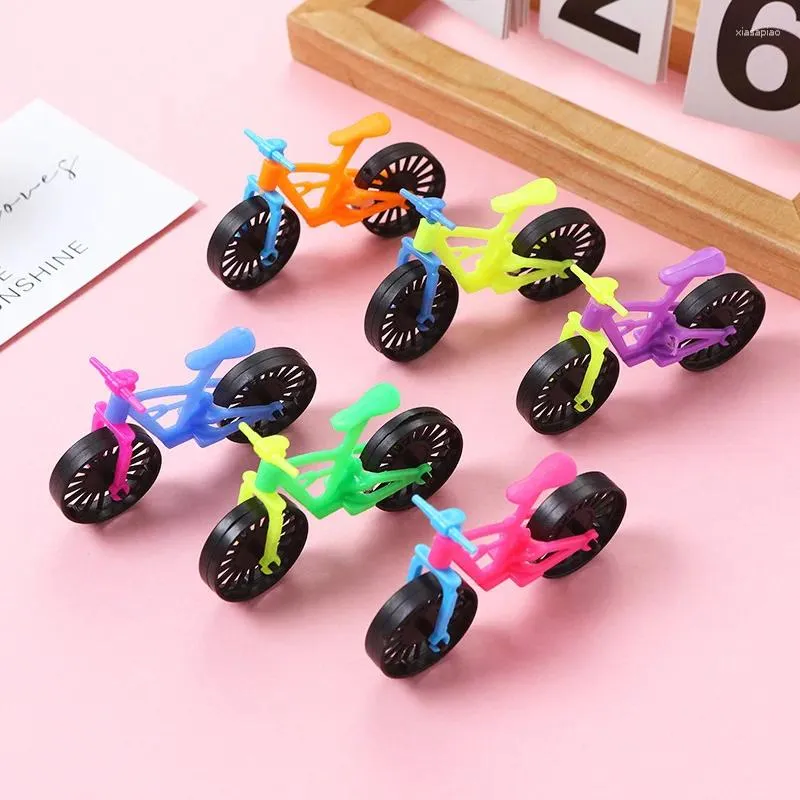 Party Favor 10pcs mini modèle de vélo coloré Toys enfants anniversaire de classe de classe