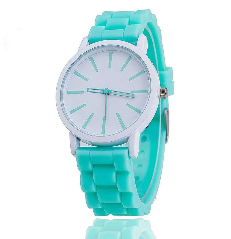 Drop Fashion Jelly Silicone Women Wrists Montre à le quartz de luxe décontracté Relogio Feminino Sell5253917