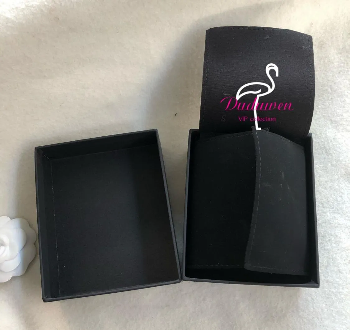 12x10cm Black Gift Box Fashion Packing C Pacote dentro da almofada de veludo para jóias Case de armazenamento impressa Good Quality8195452