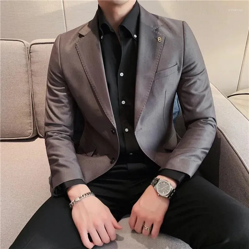 Herenpakken 2024 mode comfortabele Koreaanse versie van casual zakelijke heer Italiaanse trouwjurk in Italiaanse in professionele blazer