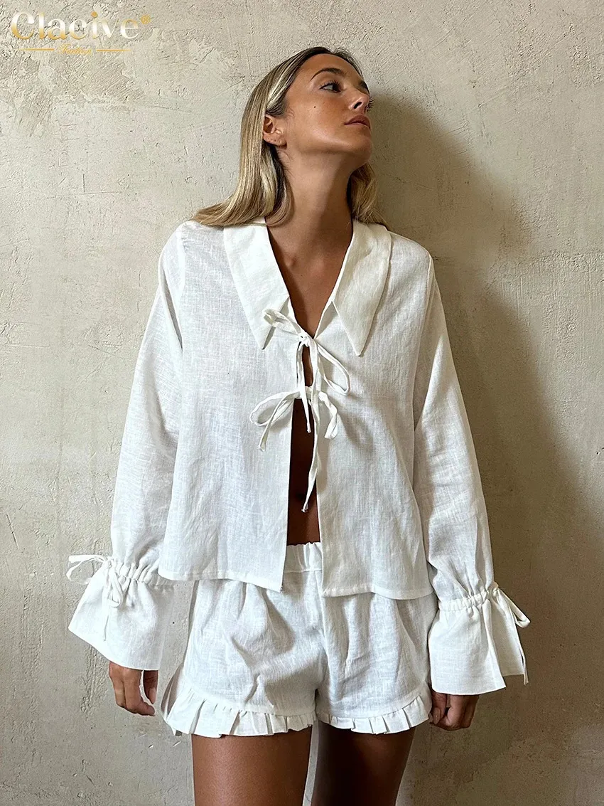 CLACIVE Fashion Loose White Cotton 2 Piece Set Women Outfit Casual Long Sleeve Shirt med hög midja Kort kvinnlig streetwear 240507