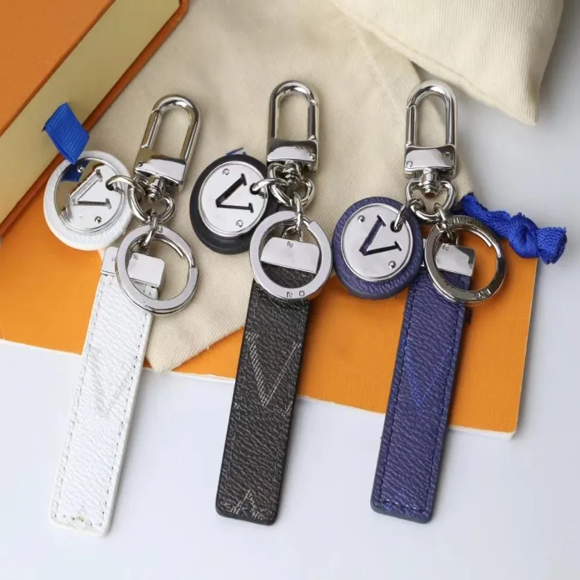 Huile de luxe Designer Lettres porte-clés de portefeuille Designer en cuir porte-clés femmes bijoux sacs de clés de clés