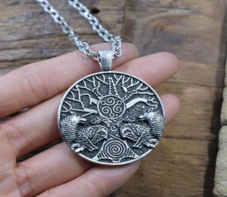 Colliers pendants 12pcs Viking World Tree Double Wolf Collier Wicca pagan juive pour hommes Women262N9614513