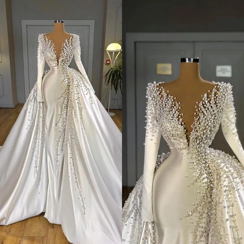 2021 Perles de luxe sexy robes de mariée sirène Overskirt V cou de cou de couche à manches longues